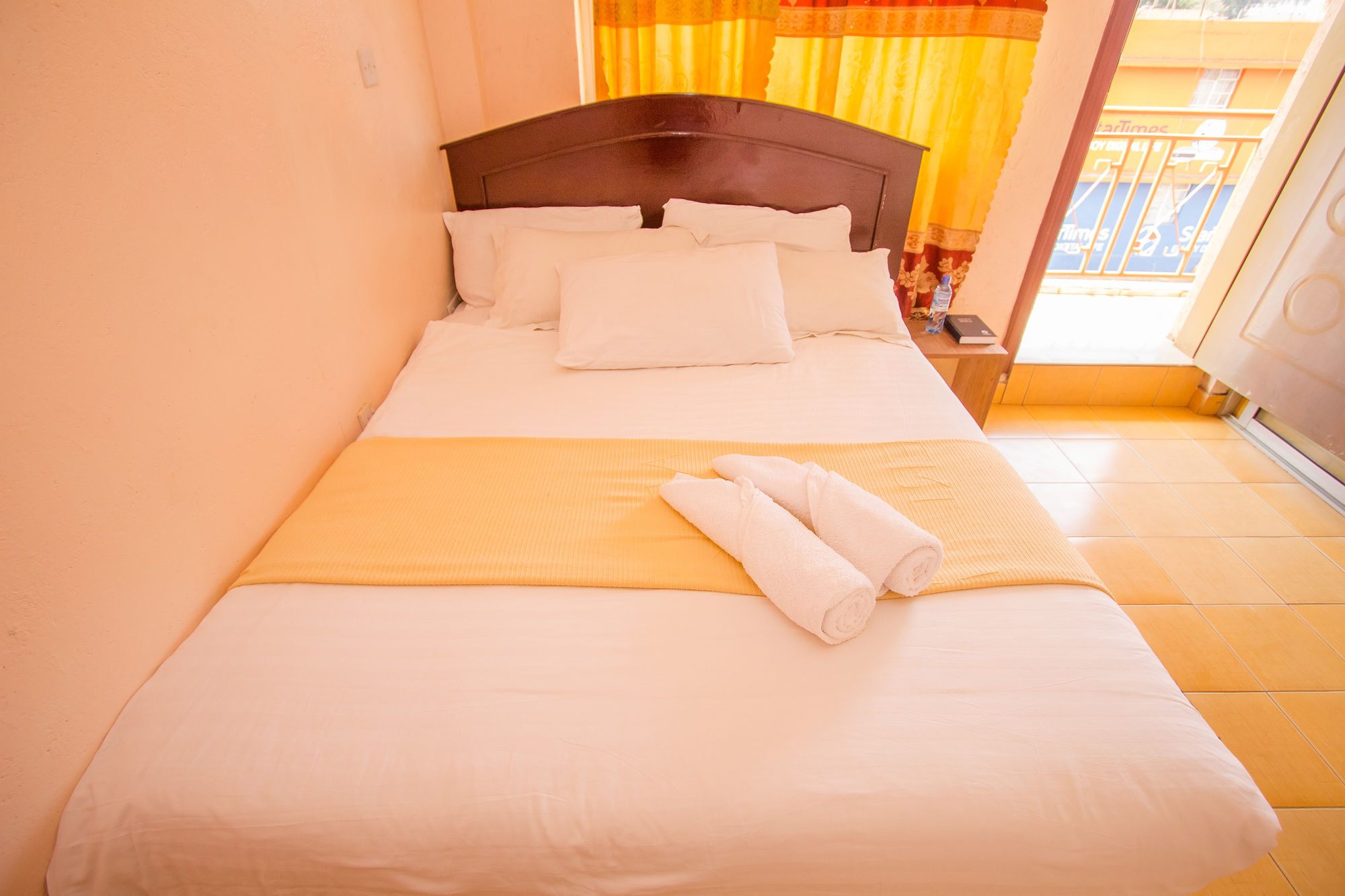 Eland Safari Hotel Nyeri Buitenkant foto